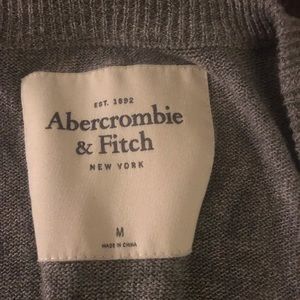 Abercrombie & Fitch Sweaters - Abercrombie grey 3/4 sleeve cardigan. Size M Abercrombie & Fitch Sweaters - Abercrombie grey 3/4 sleeve cardigan. Size M
